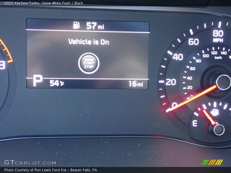 Snow White Pearl / Black 2022 Kia Soul Turbo