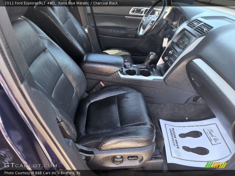 Kona Blue Metallic / Charcoal Black 2011 Ford Explorer XLT 4WD