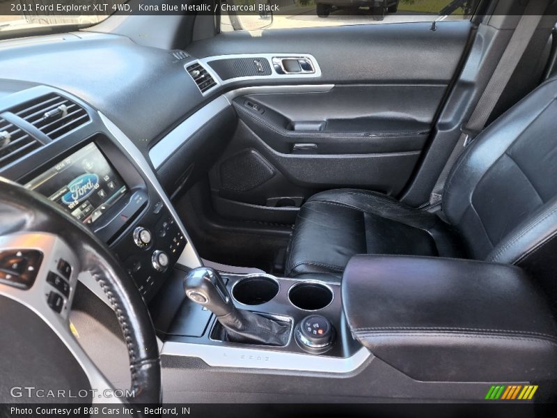 Kona Blue Metallic / Charcoal Black 2011 Ford Explorer XLT 4WD