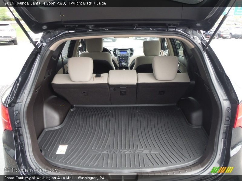  2016 Santa Fe Sport AWD Trunk