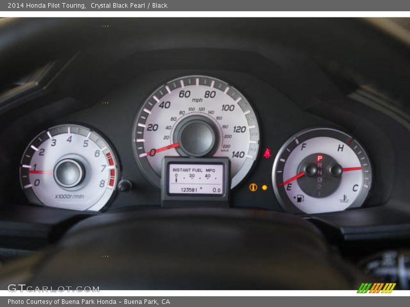 Crystal Black Pearl / Black 2014 Honda Pilot Touring