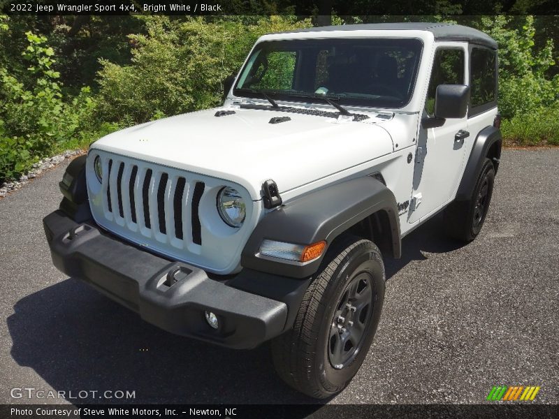 Bright White / Black 2022 Jeep Wrangler Sport 4x4