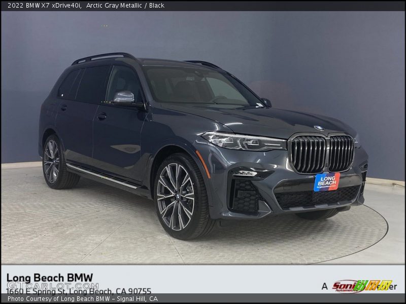 Arctic Gray Metallic / Black 2022 BMW X7 xDrive40i