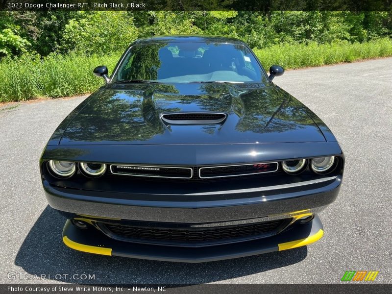 Pitch Black / Black 2022 Dodge Challenger R/T