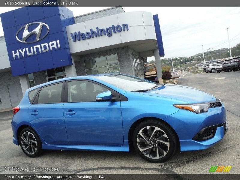 Electric Storm Blue / Black 2016 Scion iM