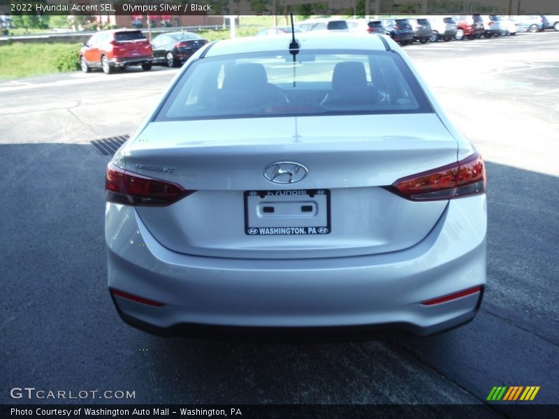 Olympus Silver / Black 2022 Hyundai Accent SEL