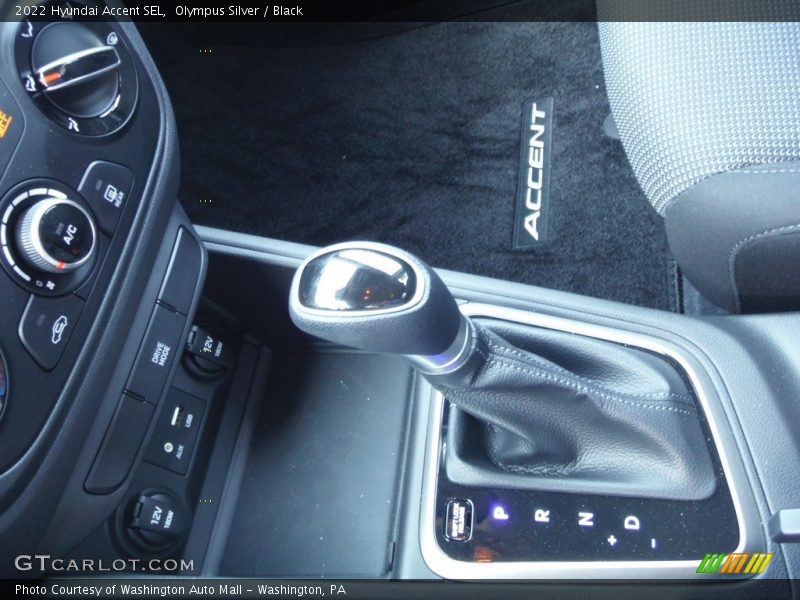 Olympus Silver / Black 2022 Hyundai Accent SEL