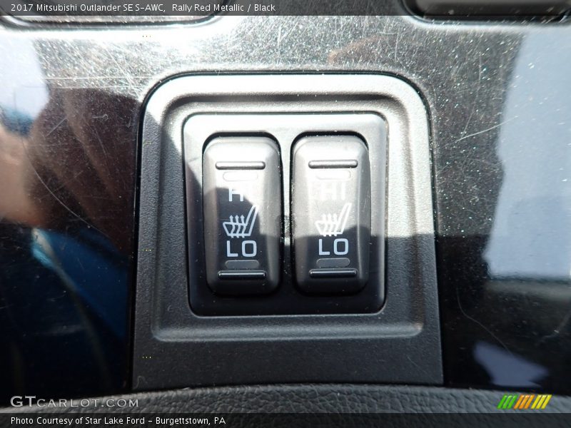 Controls of 2017 Outlander SE S-AWC