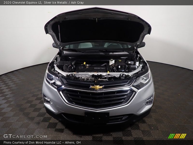 Silver Ice Metallic / Ash Gray 2020 Chevrolet Equinox LS