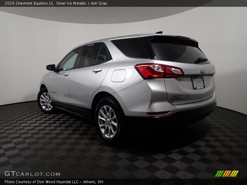 Silver Ice Metallic / Ash Gray 2020 Chevrolet Equinox LS