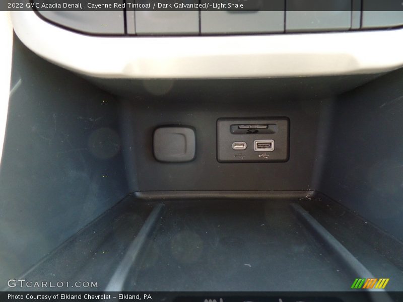 Cayenne Red Tintcoat / Dark Galvanized/­Light Shale 2022 GMC Acadia Denali