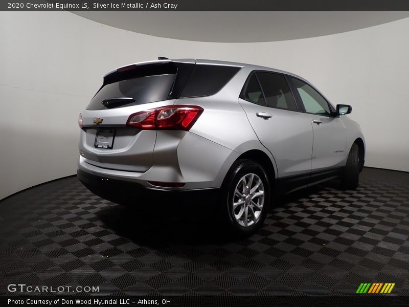 Silver Ice Metallic / Ash Gray 2020 Chevrolet Equinox LS