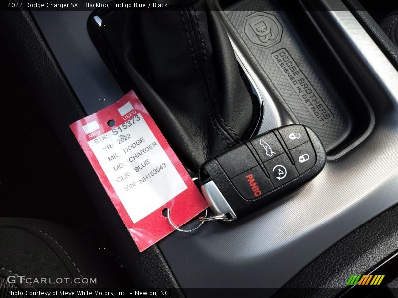 Indigo Blue / Black 2022 Dodge Charger SXT Blacktop