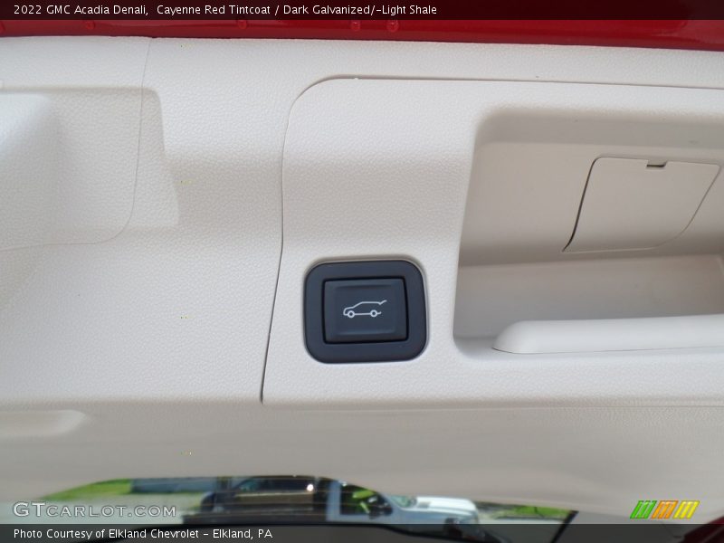 Cayenne Red Tintcoat / Dark Galvanized/­Light Shale 2022 GMC Acadia Denali