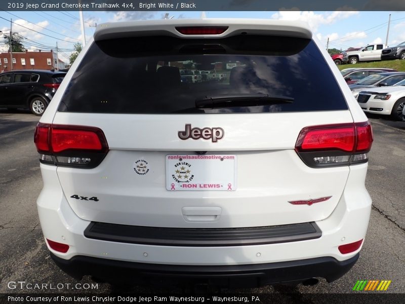 Bright White / Black 2019 Jeep Grand Cherokee Trailhawk 4x4