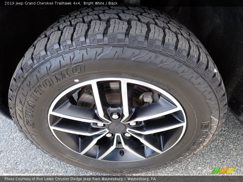 Bright White / Black 2019 Jeep Grand Cherokee Trailhawk 4x4