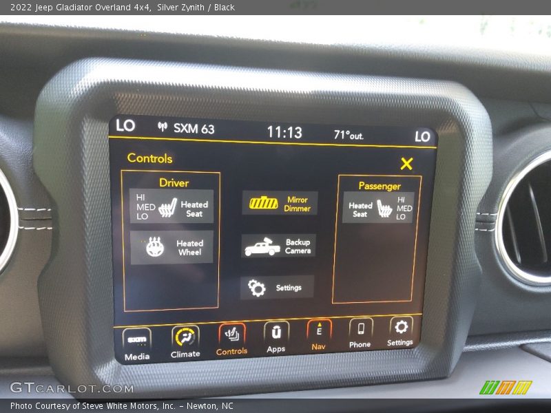 Silver Zynith / Black 2022 Jeep Gladiator Overland 4x4