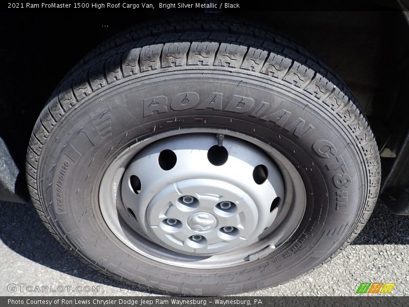 Bright Silver Metallic / Black 2021 Ram ProMaster 1500 High Roof Cargo Van