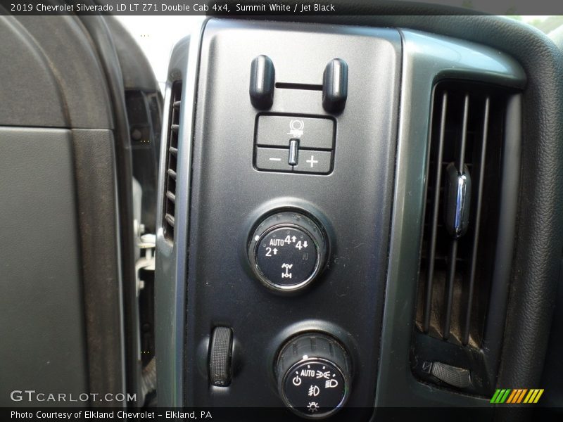 Summit White / Jet Black 2019 Chevrolet Silverado LD LT Z71 Double Cab 4x4