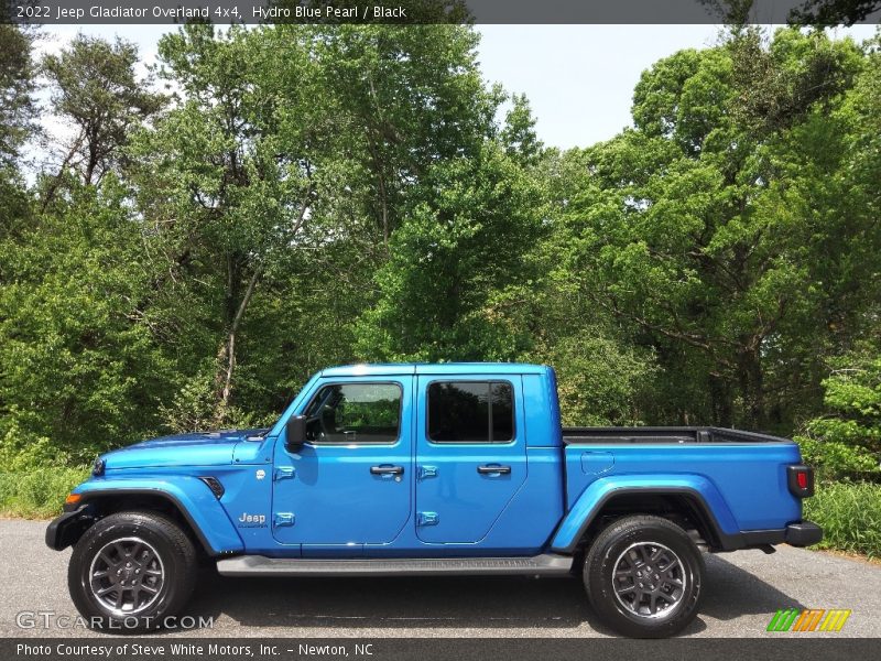 Hydro Blue Pearl / Black 2022 Jeep Gladiator Overland 4x4