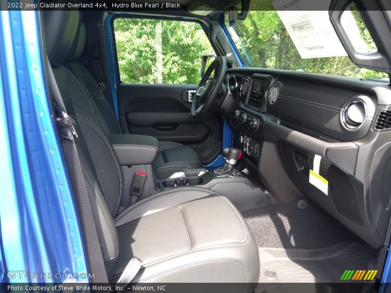 Hydro Blue Pearl / Black 2022 Jeep Gladiator Overland 4x4