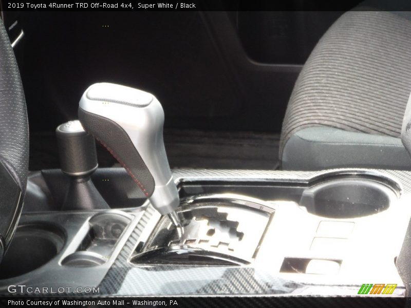 Super White / Black 2019 Toyota 4Runner TRD Off-Road 4x4