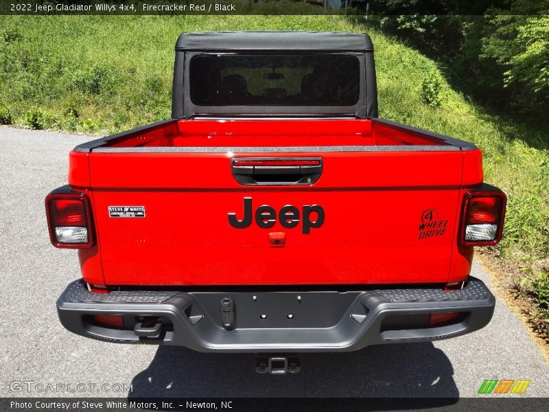 Firecracker Red / Black 2022 Jeep Gladiator Willys 4x4