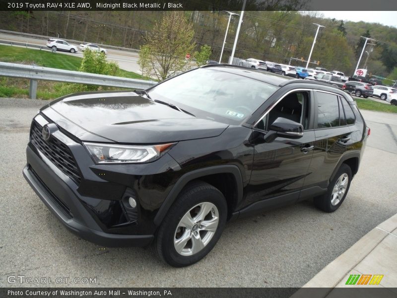 Midnight Black Metallic / Black 2019 Toyota RAV4 XLE AWD