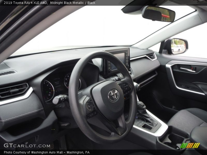 Midnight Black Metallic / Black 2019 Toyota RAV4 XLE AWD