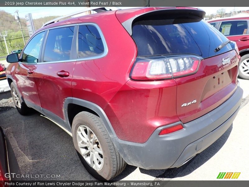 Velvet Red Pearl / Black 2019 Jeep Cherokee Latitude Plus 4x4