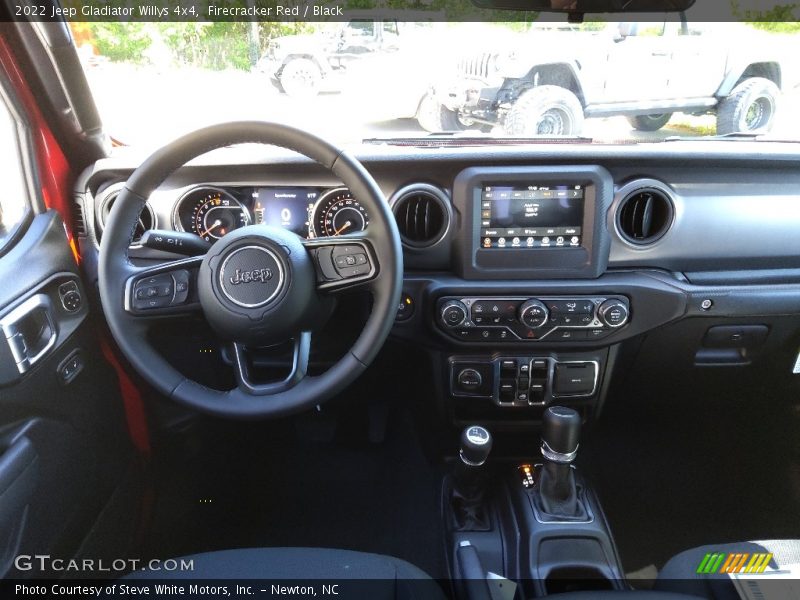 Firecracker Red / Black 2022 Jeep Gladiator Willys 4x4