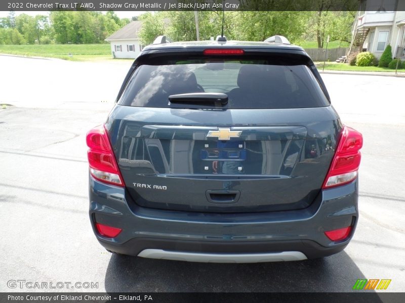 Shadow Gray Metallic / Jet Black/Light Ash Gray 2022 Chevrolet Trax LT AWD