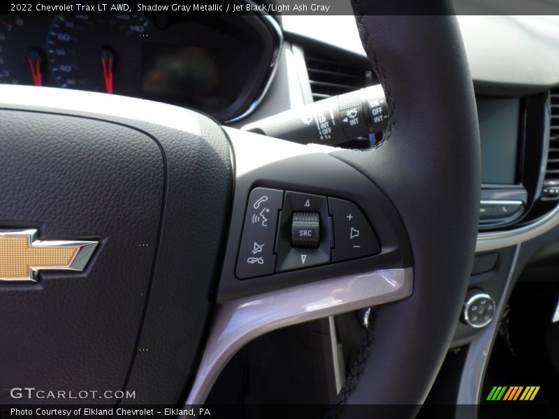  2022 Trax LT AWD Steering Wheel