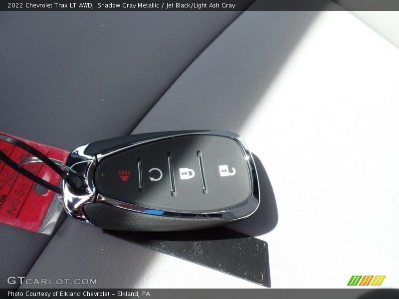 Keys of 2022 Trax LT AWD
