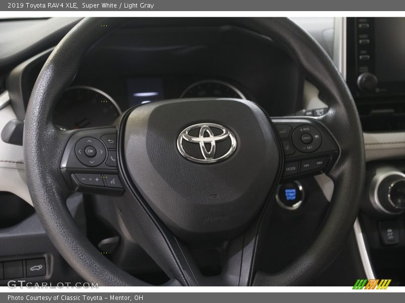 Super White / Light Gray 2019 Toyota RAV4 XLE