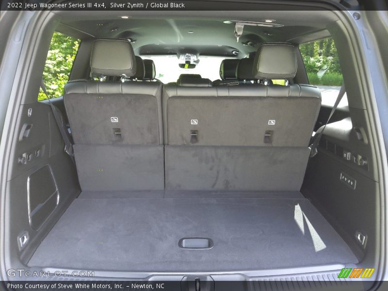  2022 Wagoneer Series III 4x4 Trunk