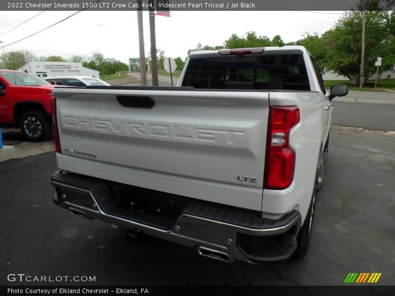 Iridescent Pearl Tricoat / Jet Black 2022 Chevrolet Silverado 1500 LTZ Crew Cab 4x4