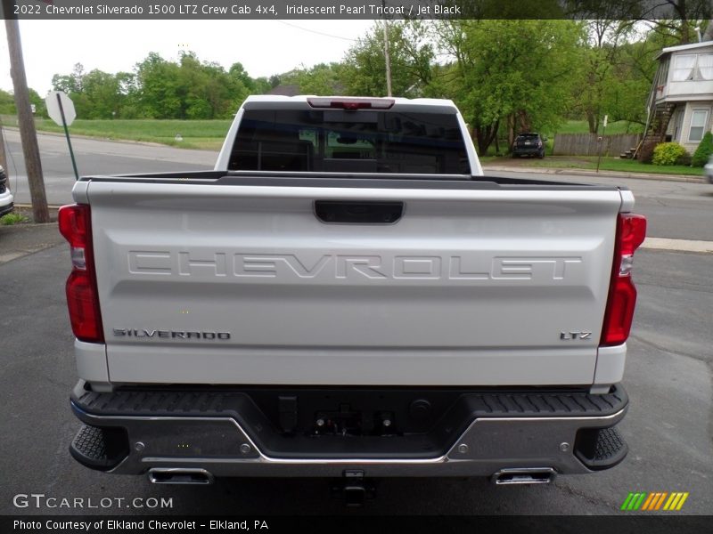 Iridescent Pearl Tricoat / Jet Black 2022 Chevrolet Silverado 1500 LTZ Crew Cab 4x4