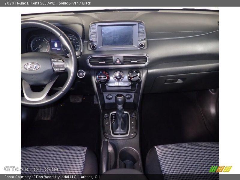 Sonic Silver / Black 2020 Hyundai Kona SEL AWD
