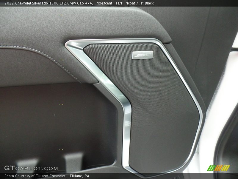 Iridescent Pearl Tricoat / Jet Black 2022 Chevrolet Silverado 1500 LTZ Crew Cab 4x4