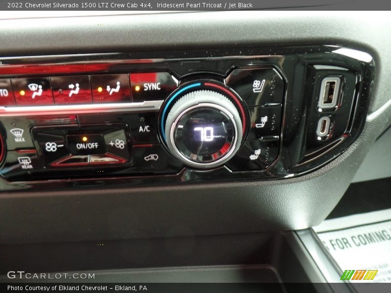 Iridescent Pearl Tricoat / Jet Black 2022 Chevrolet Silverado 1500 LTZ Crew Cab 4x4
