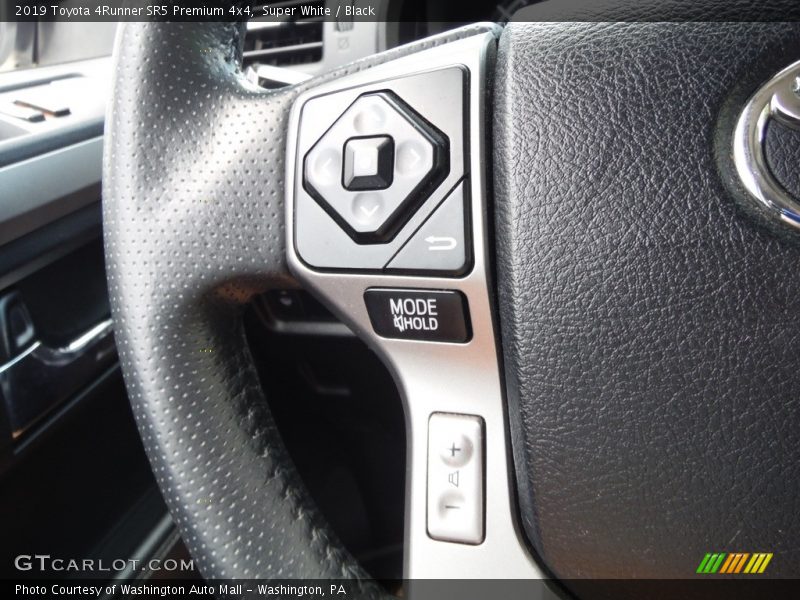 Super White / Black 2019 Toyota 4Runner SR5 Premium 4x4