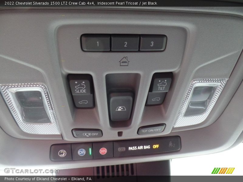 Iridescent Pearl Tricoat / Jet Black 2022 Chevrolet Silverado 1500 LTZ Crew Cab 4x4