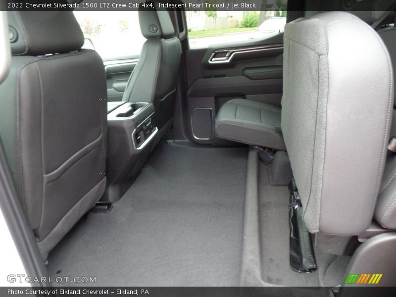 Iridescent Pearl Tricoat / Jet Black 2022 Chevrolet Silverado 1500 LTZ Crew Cab 4x4
