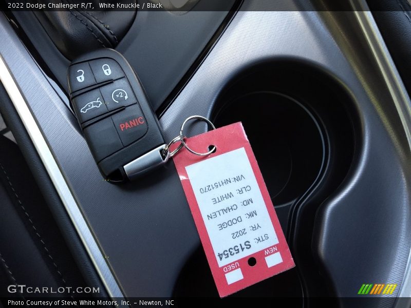 White Knuckle / Black 2022 Dodge Challenger R/T