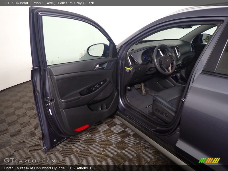 Coliseum Gray / Black 2017 Hyundai Tucson SE AWD