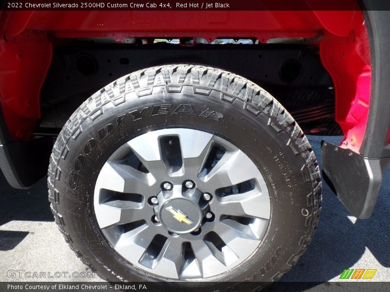  2022 Silverado 2500HD Custom Crew Cab 4x4 Wheel