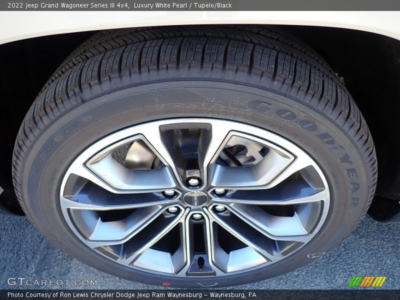 Luxury White Pearl / Tupelo/Black 2022 Jeep Grand Wagoneer Series III 4x4