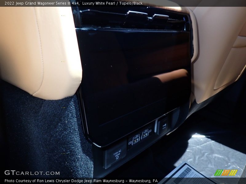 Luxury White Pearl / Tupelo/Black 2022 Jeep Grand Wagoneer Series III 4x4