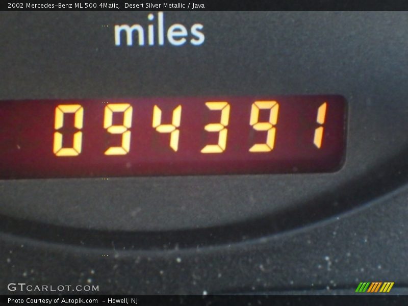 Desert Silver Metallic / Java 2002 Mercedes-Benz ML 500 4Matic
